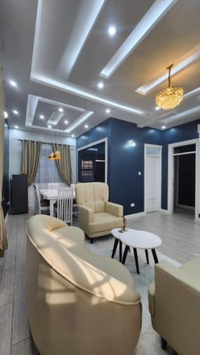 Luxury home near the airport